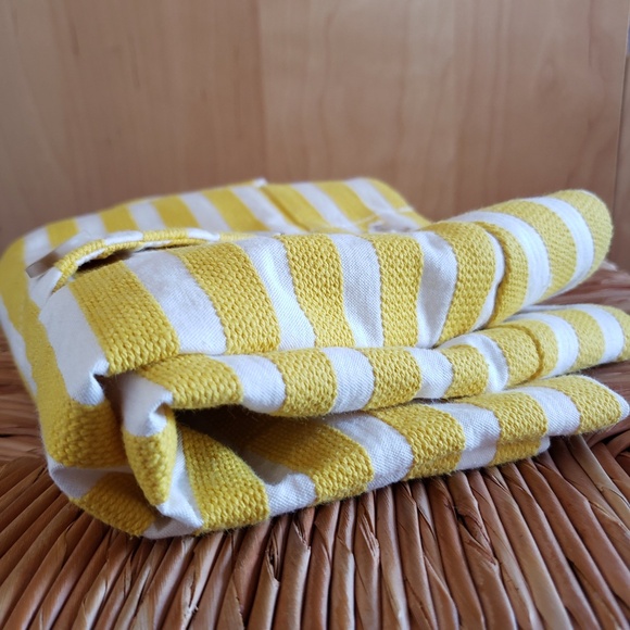 The Riviera Striped Shorts Size 00! - Picture 2 of 10